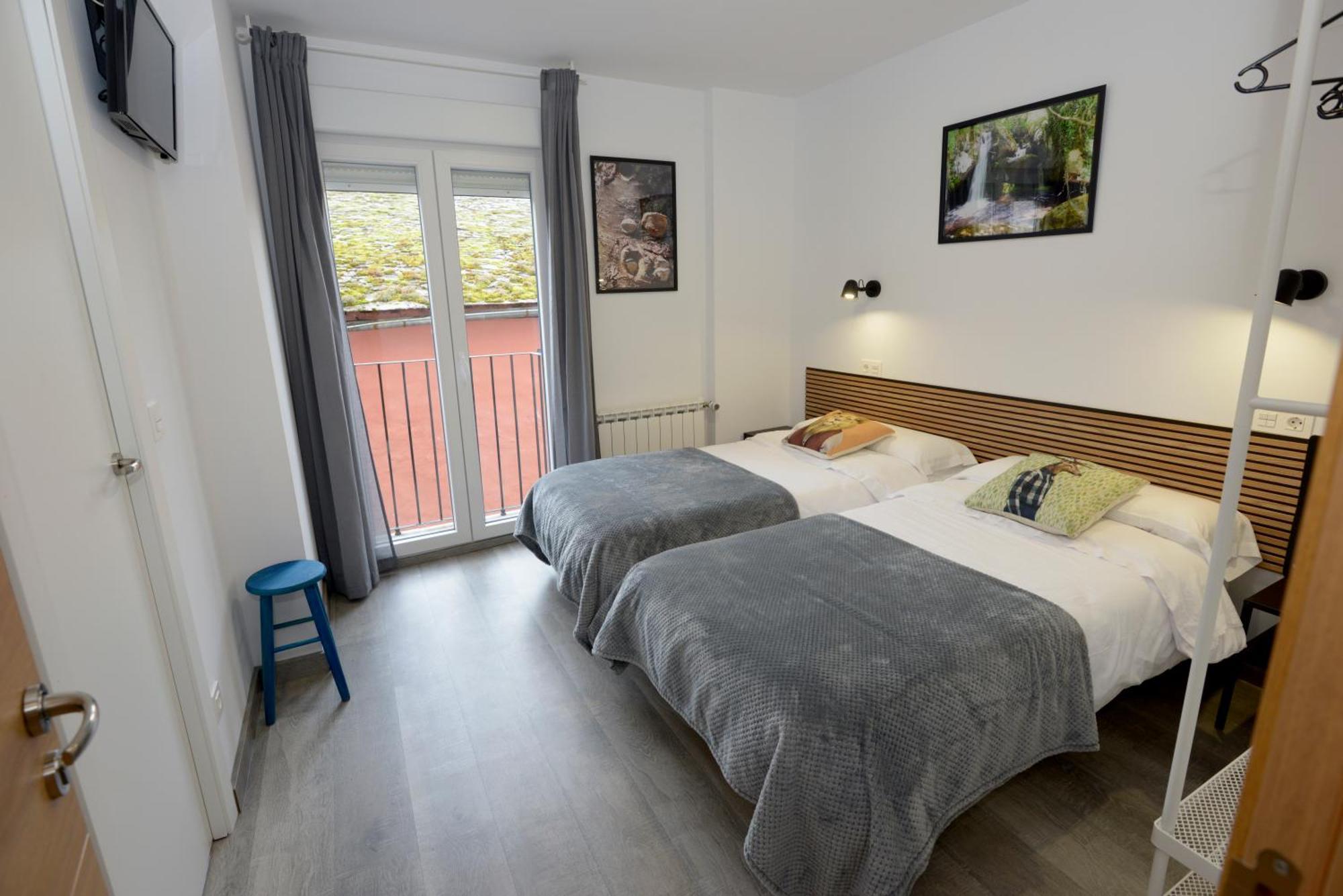 Hostel El Campano Villafranca del Bierzo Kültér fotó