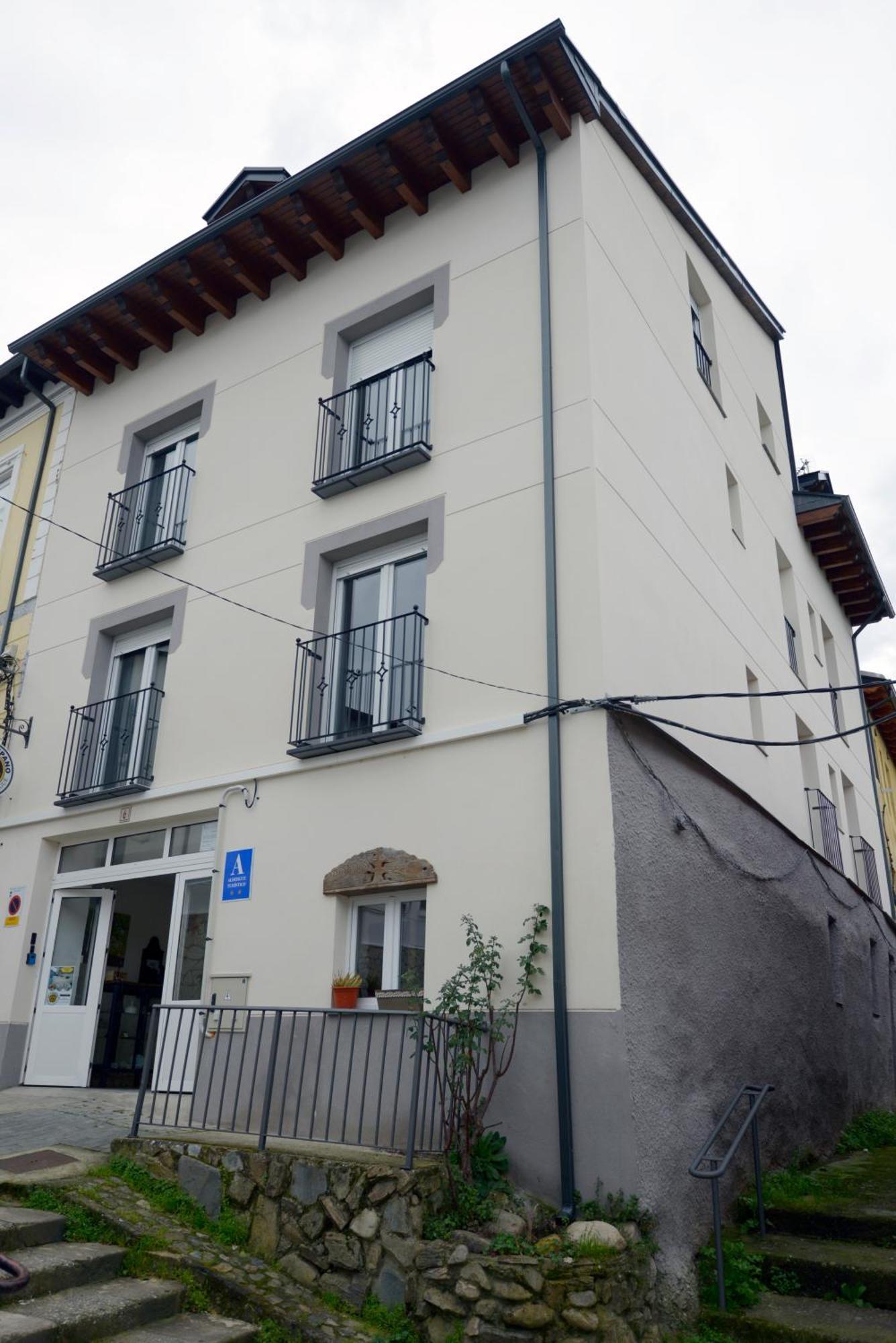 Hostel El Campano Villafranca del Bierzo Kültér fotó