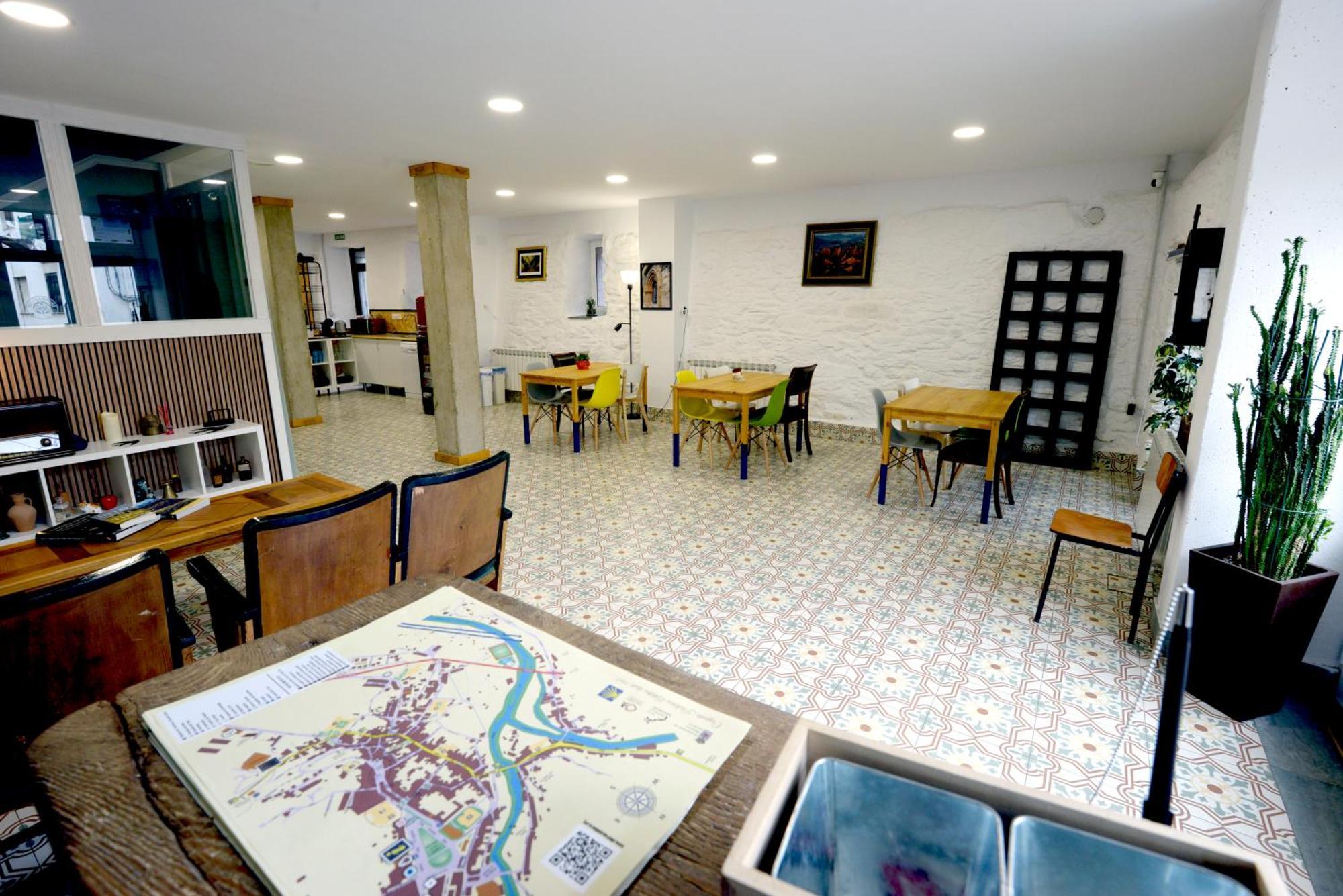 Hostel El Campano Villafranca del Bierzo Kültér fotó